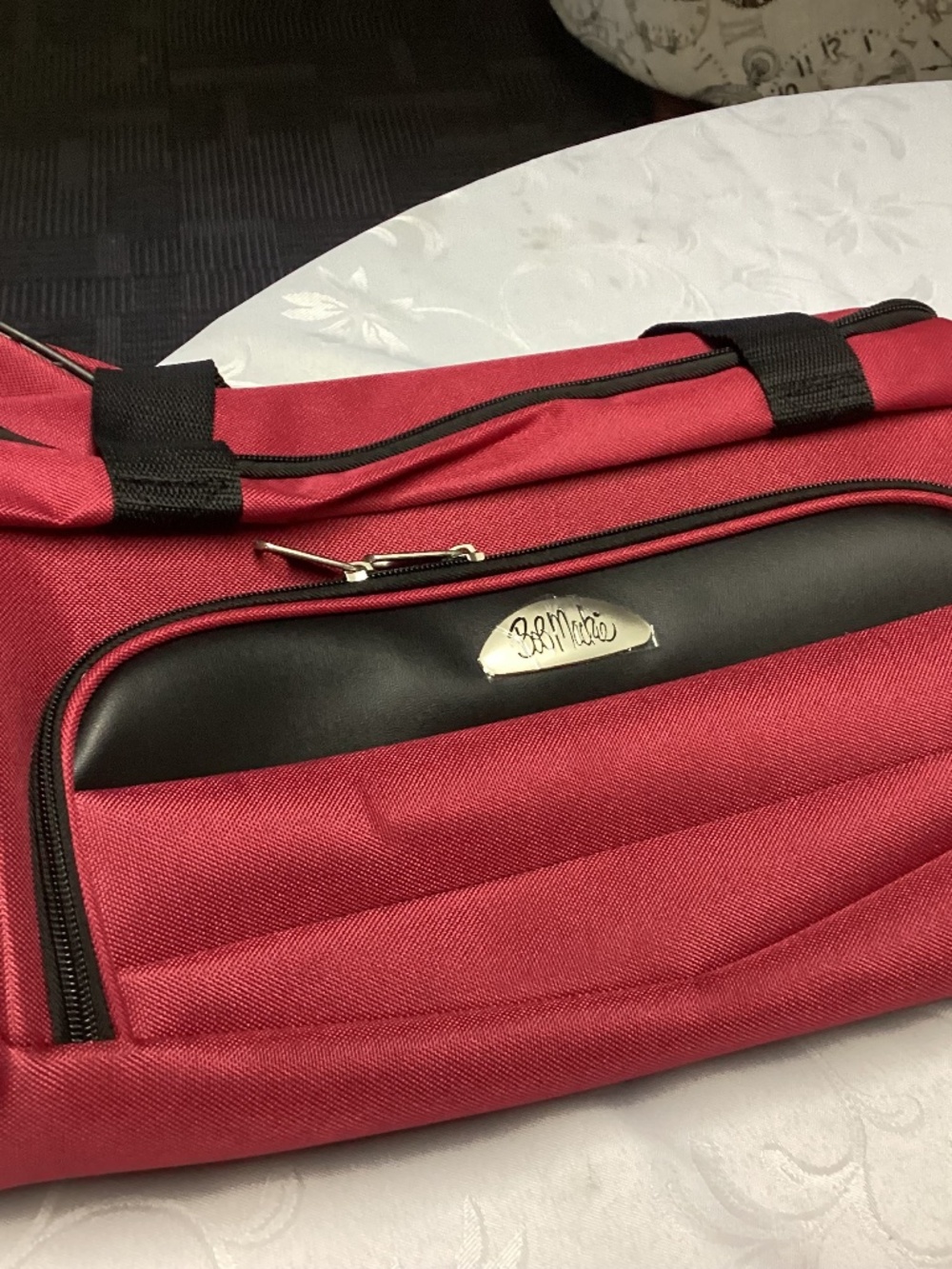 BOB MACKIE.Carry On LUGGAGE. RED NEW. MUST HAVE
